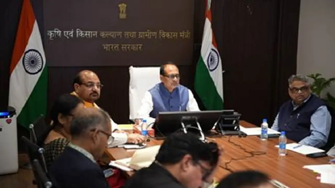 Union Agriculture Minister । South-West Monsoon । El Nino: केन्द्रीय कृषि मंत्री ने कम बारिश वाले जिलों में अल नीनो के संभावित असर का किया रिव्यू