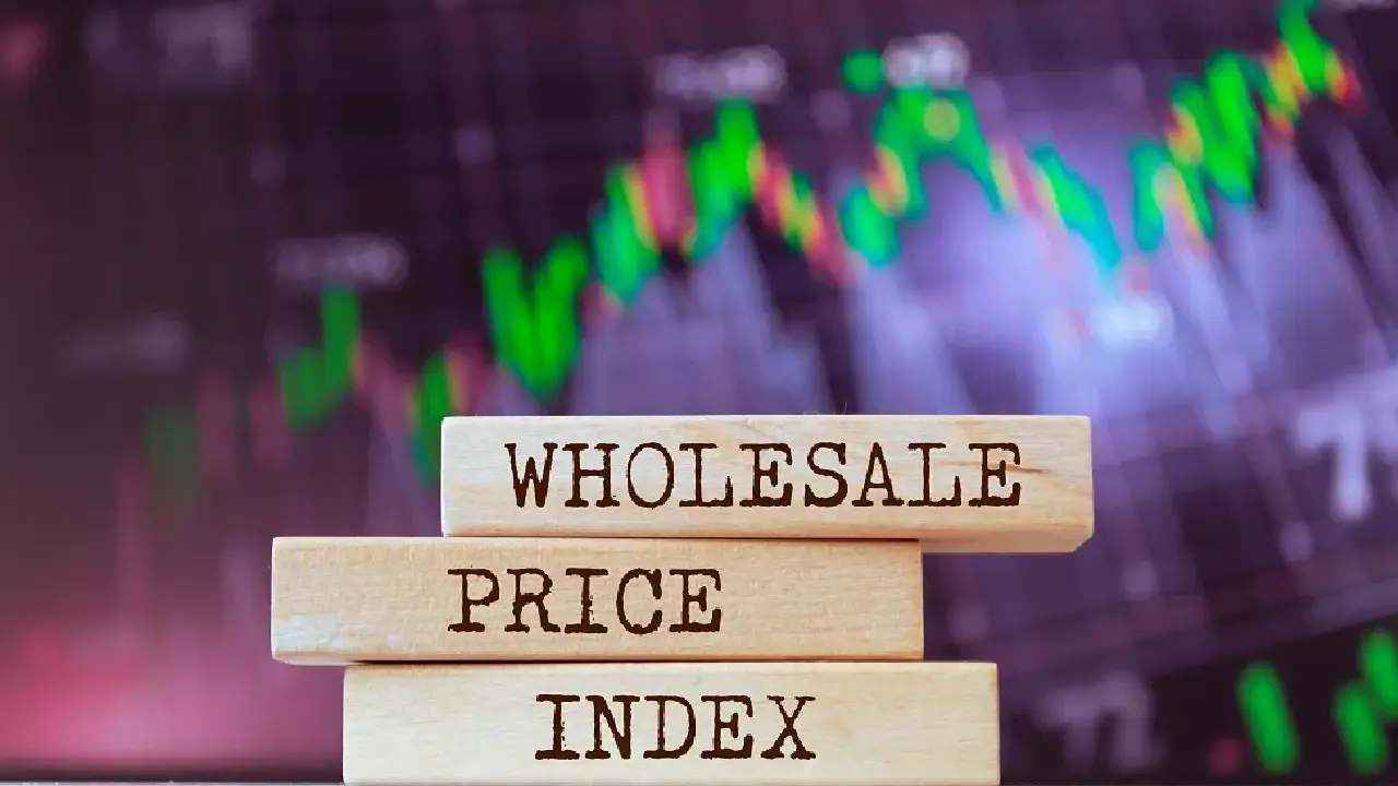 WPI Inflation । फ्यूल और कच्चे तेल की बढ़ती कीमतों की वजह से थोक मूल्य आधारित सूचकांक दर बढ़कर 8.3% के आंकड़े को छू लिया