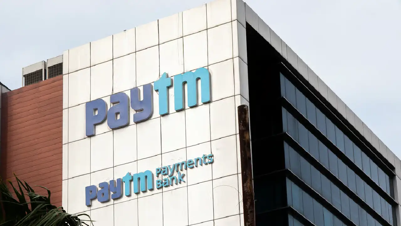 RBI । Paytm: रिजर्व बैंक ने पेटीएम पेमेंट्स बैंक का बैंकिंग लाइसेंस किया रद्द, इससे बैंक के कारोबार पर तत्काल प्रभाव से पाबंदी