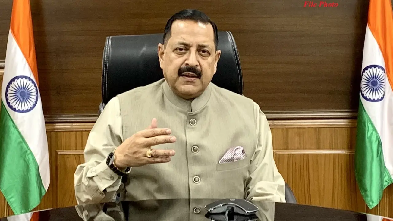 Central State Minister । Heatwave: केन्द्रीय मंत्री ने भरोसा दिलाया कि मई में गर्मी की स्थिति को लेकर घबराने की कोई जरूरत नहीं