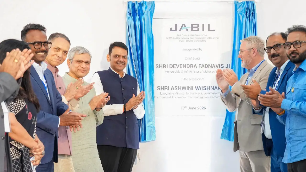 Maharashtra । PM । CM । JABIL । Major Electronics Manufacturing Hub: केन्द्रीय मंत्री अश्विनी वैष्णव ने कहा कि भारत का छठा सबसे बड़ा इलेक्ट्रॉनिक्स एक्सपोर्टर बन गया