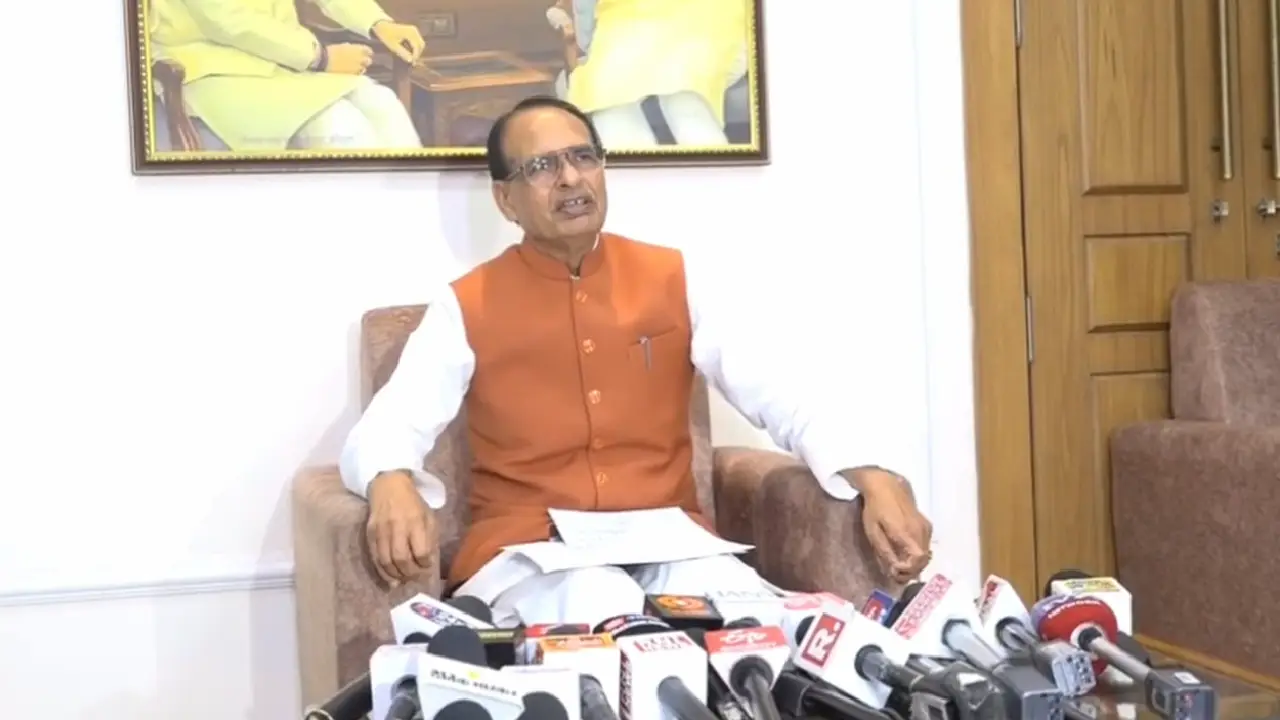 Central agriculture Minister । PMFBY । RWBCIS । PMGSY‑III । PM Kiasn: पीएम किसान के तहत देशभर के 9.44 करोड़ से अधिक किसानों के खातों में पहुंचेंगे लगभग 18,880 करोड़ रु की सौगात – श्री शिवराज सिंह चौहान