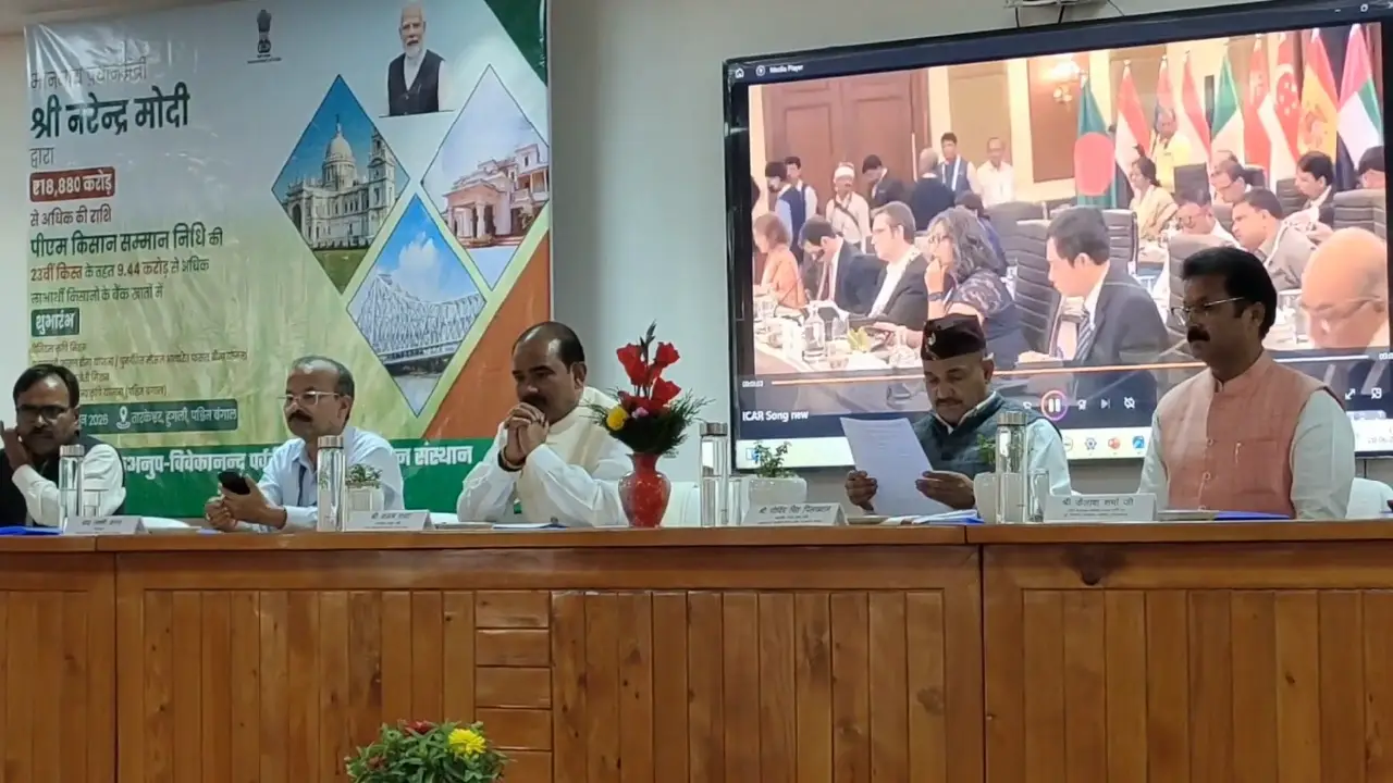 Uttarakhand । Central state Minister । ICAR । VPKAS: अल्मोड़ा के हवालबाग स्थित विवेकानंद पर्वतीय कृषि अनुसंधान संस्थान में किसान संवाद कार्यक्रम और गोष्ठी का आयोजन किया गया।