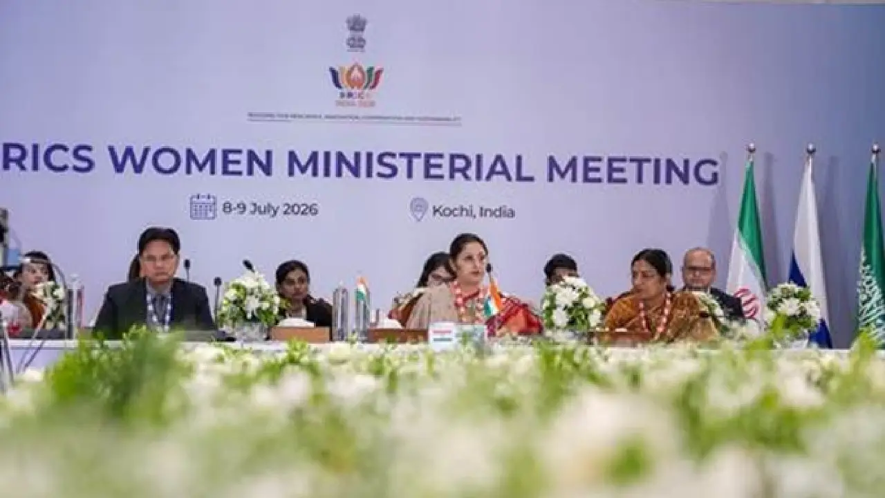 BRICS । BRICS Women Ministers’ Meeting । Union Minister for Women and Child Development: ब्रिक्स महिला मंत्रियों की बैठक में ब्रिक्स डिजिटल क्षमता-निर्माण दिशानिर्देशों के लिए भारत के प्रस्तावों का किया गया स्वागत