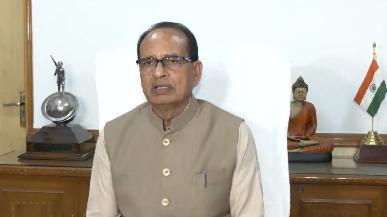 Union Agriculture Minister । Union Minister for Fisheries, Animal Husbandry and Dairying । ICAR । Climate Resilient: आईसीएआर ने एक साल में 386 बेहतर फसल किस्में विकसित की, जिनमें से ज्यादातर क्लाइमेट-रेजिलिएंट हैं: श्री शिवराज सिंह चौहान