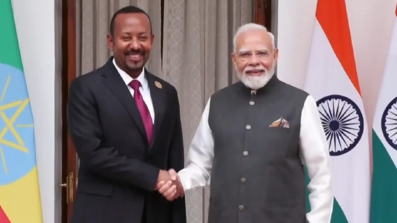 18th BRICS Summit । PM। President: प्रधानमंत्री श्री मोदी ने ब्रिक्स नेताओं के साथ द्विपक्षीय वार्ता की