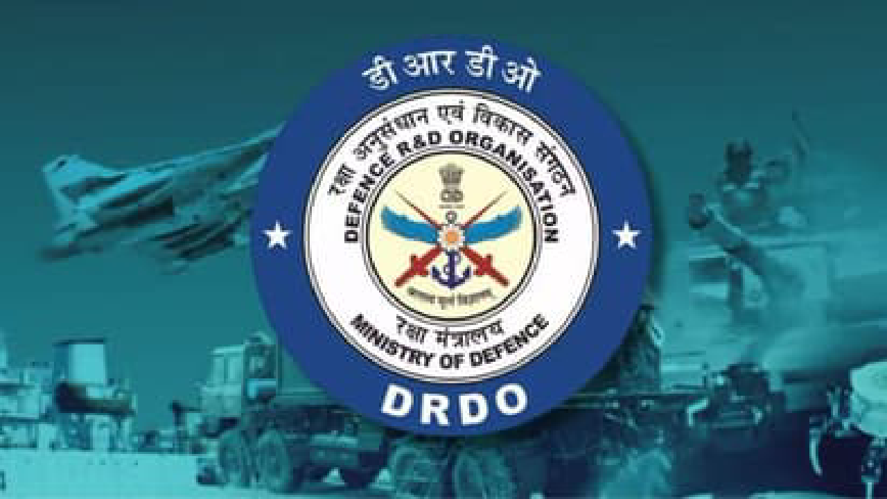 Defence Minister । Ministry of Defence । DRDO । HAPS: रक्षा अनुसंधान एवं विकास संगठन ने स्वदेशी रूप से विकसित हाई-एल्टीट्यूड प्लेटफॉर्म का सफलतापूर्वक उड़ान किया परीक्षण