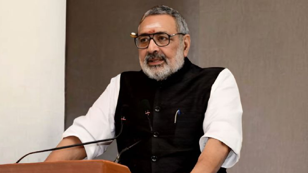 Union Textile Minister PM । MITRA । SGCCI: गिरिराज सिंह ने कहा टेक्सटाइल सेक्टर का लक्ष्य 2030 तक 350 बिलियन डॉलर का मार्केट बनाना है