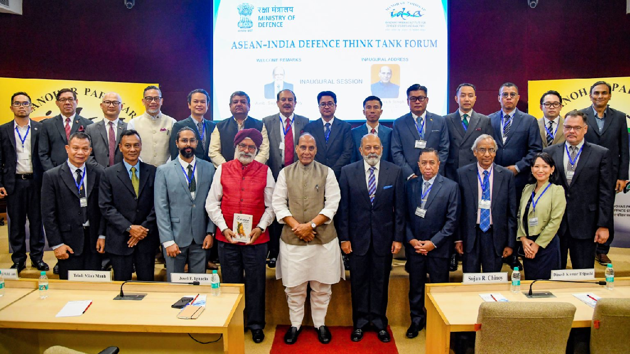 ASEAN Defence Minister । Indo-Pacific region । MP-IDSA iDEX । TDF: आसियान-भारत रक्षा मंच पर राजनाथ सिंह ने कहा कि भारत खुले और समावेशी इंडो-पैसिफिक की तलाश में