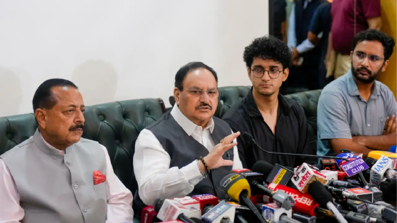 Union Minister । NEET-UG । CJP: कॉकक्रोच जनता पार्टी ने आंदोलन वापस लिया और कहा सभी मांगें मान ली गईं, स्टूडेंट्स से घर लौटने की अपील की