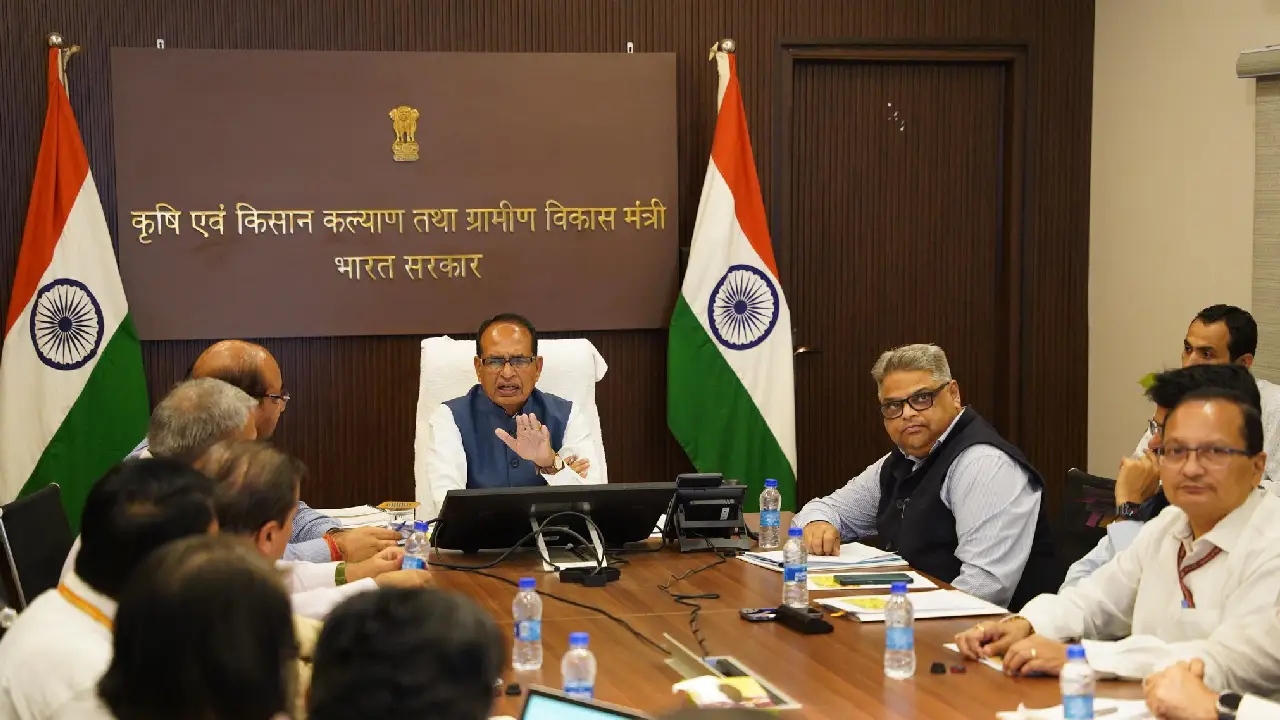 PM । Central Agriculture Minister । IMD । National Seed Reserve । El Nino: केन्द्रीय कृषि मंत्री ने आश्वस्त किया कि एल नीनो के संभावित असर को लेकर केन्द्र अलर्ट मोड में है और किसानों के हित केन्द्र के लिए सर्वोपरि रहेगा